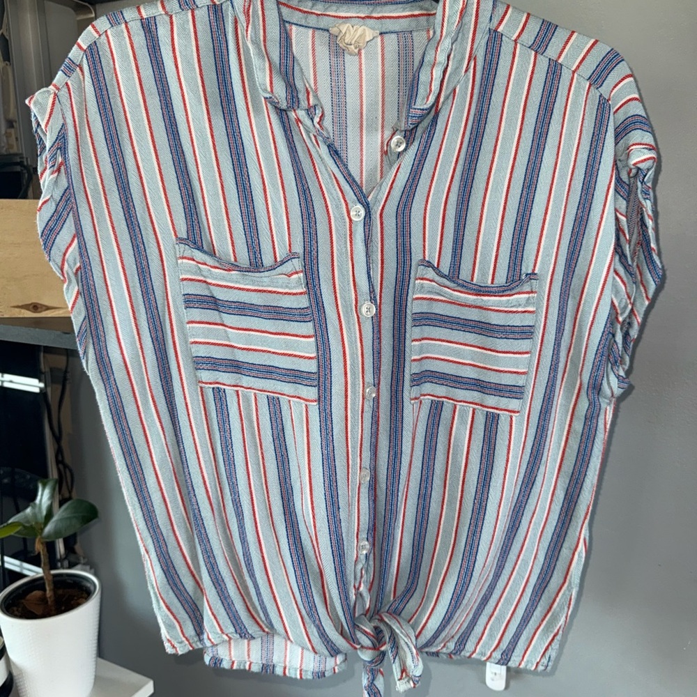 Harper Light Blue & Red button up